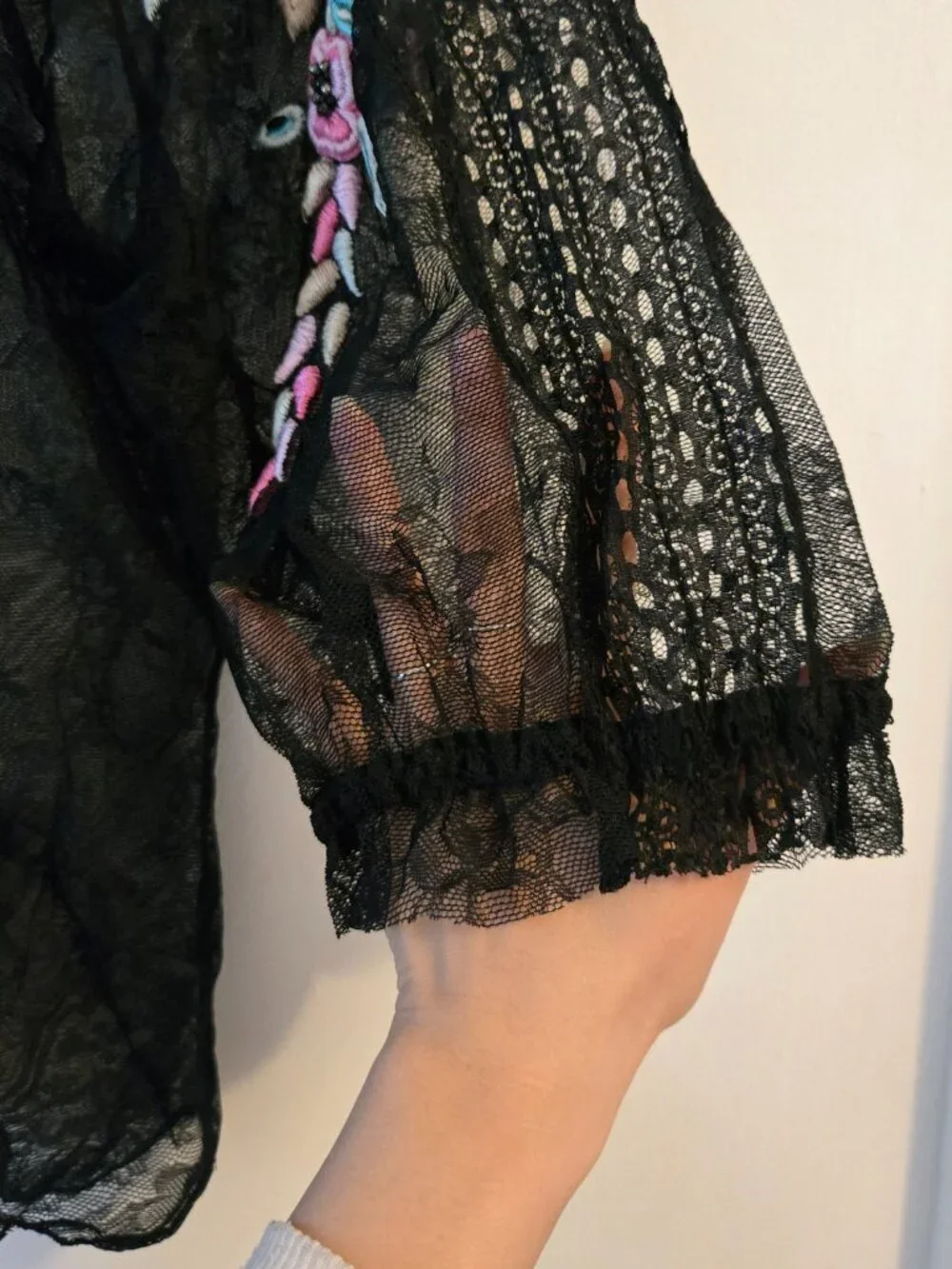 Vintage Matthew Williamson Romantic Poet Blouse Black Lace Size 8 Small - Picture 6 of 8